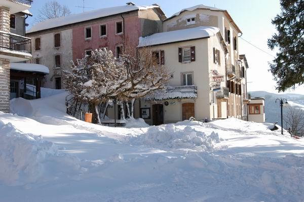 Albergo Ristorante Leso بوسكو تيسانيوفا المظهر الخارجي الصورة
